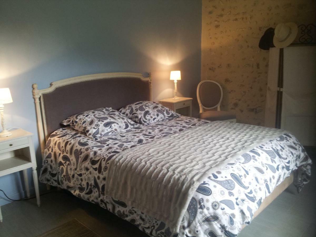 Tante Pim Apartment Neuilly-sur-Eure ภายนอก รูปภาพ