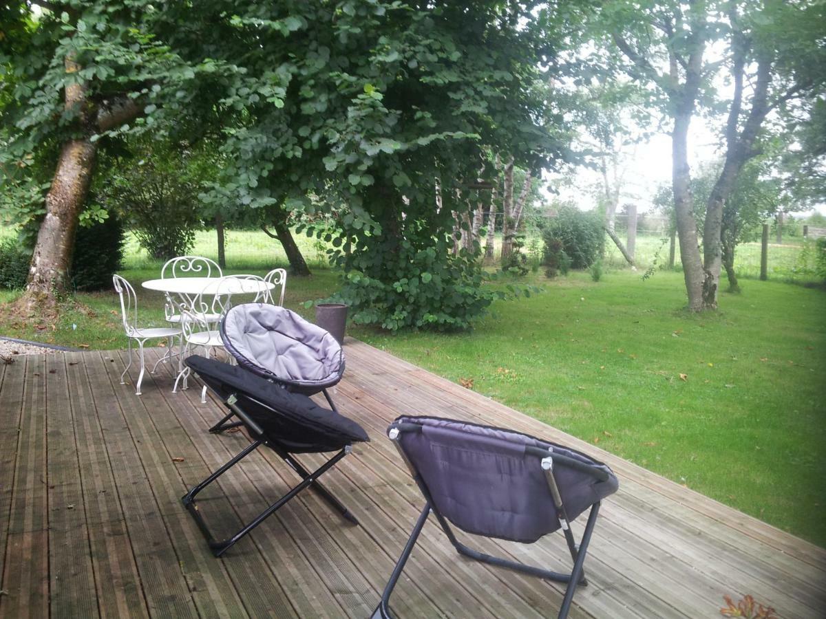 Tante Pim Apartment Neuilly-sur-Eure ภายนอก รูปภาพ